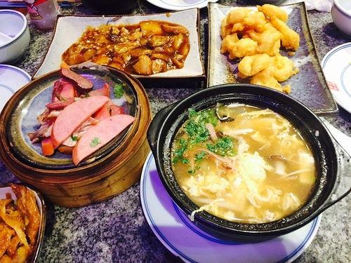 徽菜热门话题,热门话题下的传统美食之旅