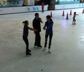 滑冰热门话题,揭秘滑冰界的热门话题与焦点