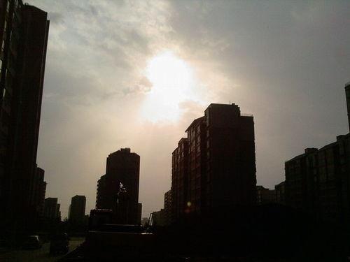 热门话题起重,引领现代工业发展新篇章