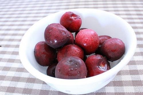 红果热门话题,探寻红果背后的故事与魅力